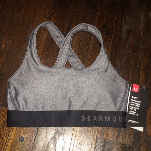 Under Armour Other - NWT Under Armour Sports Bra size small